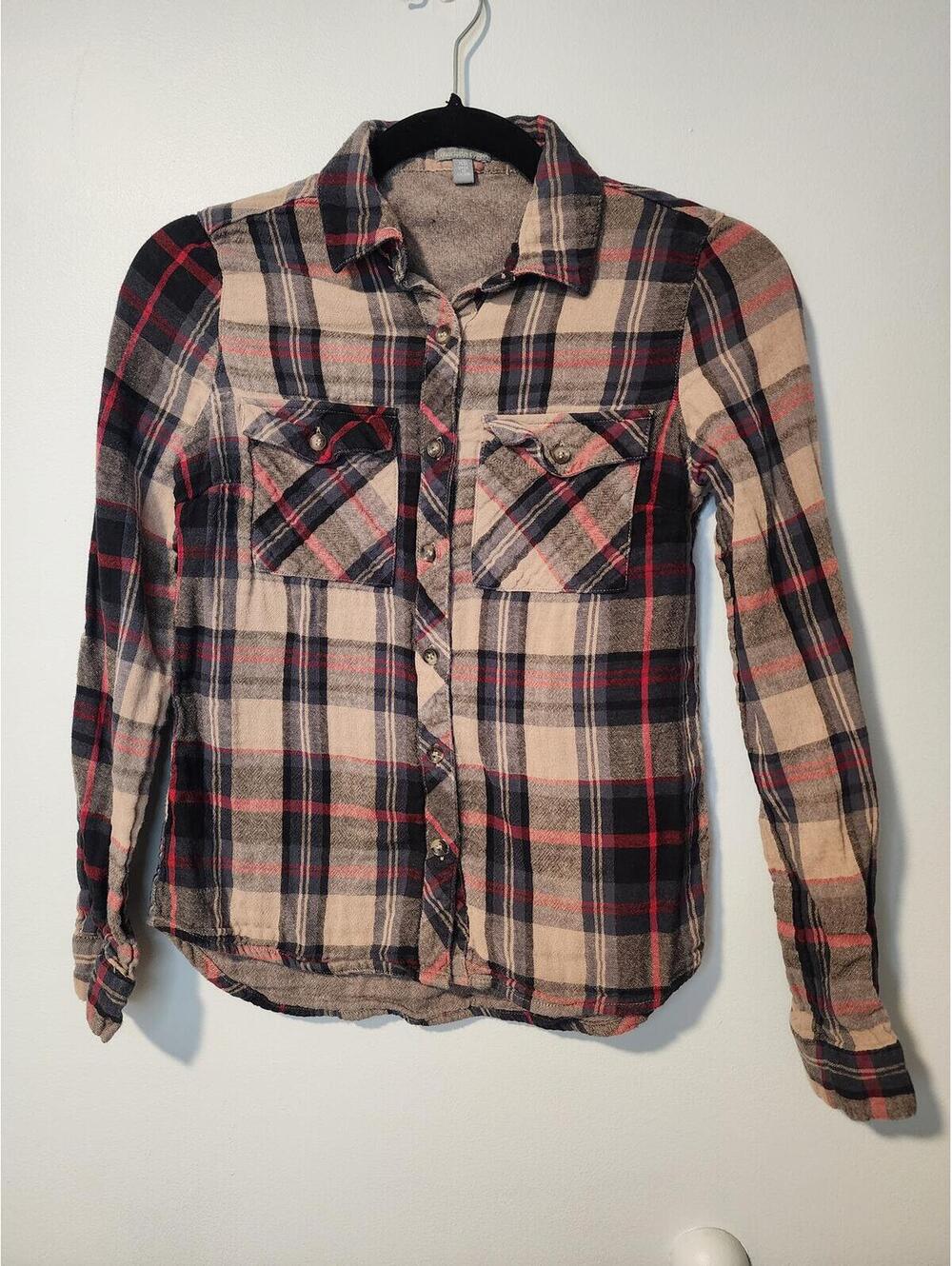 Charlotte Russe Y2K Plaid Flannel Button-Up Shirt Women's XS Beige Black Red